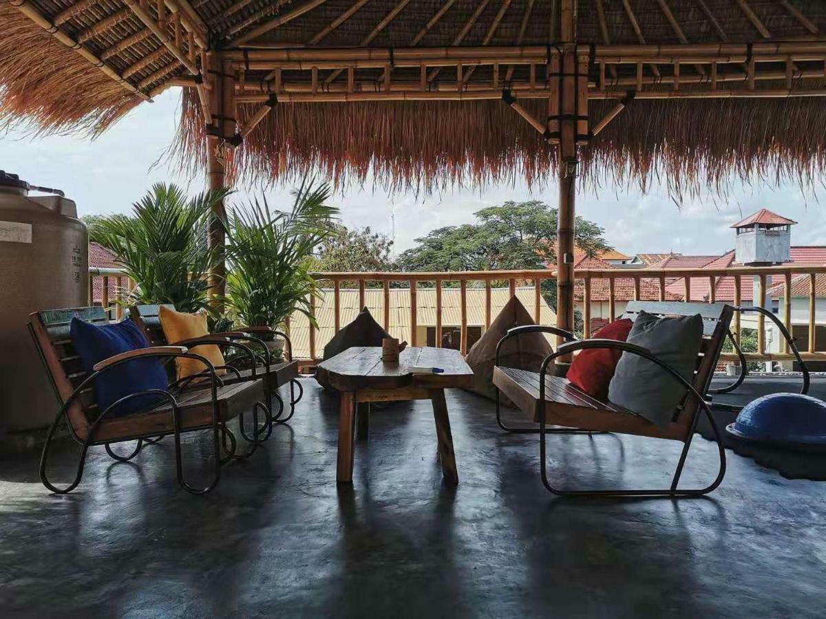 Nuka Beach Inn Kuta Lombok Esterno foto